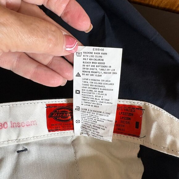 Dickies Flex Mens Navy Blue Work Pants Size 42/37U 30in Inseam Durable Twill NEW - Picture 6 of 7